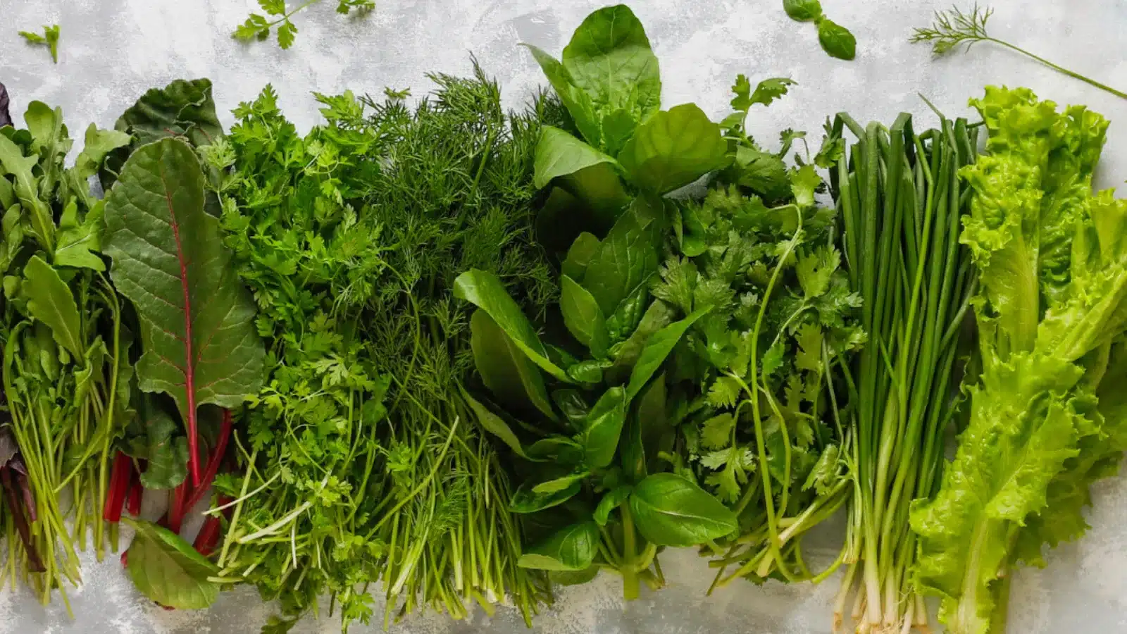 Leafy Greens (Spinach, Kale, Arugula) 