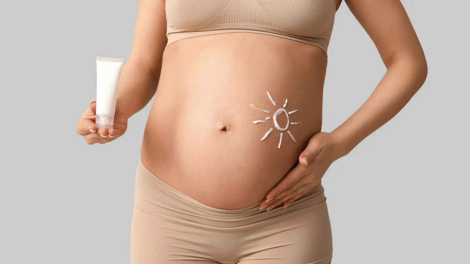 Pregnancy-Safe Sunscreens for 2025: Gentle Protection for You and Your Baby