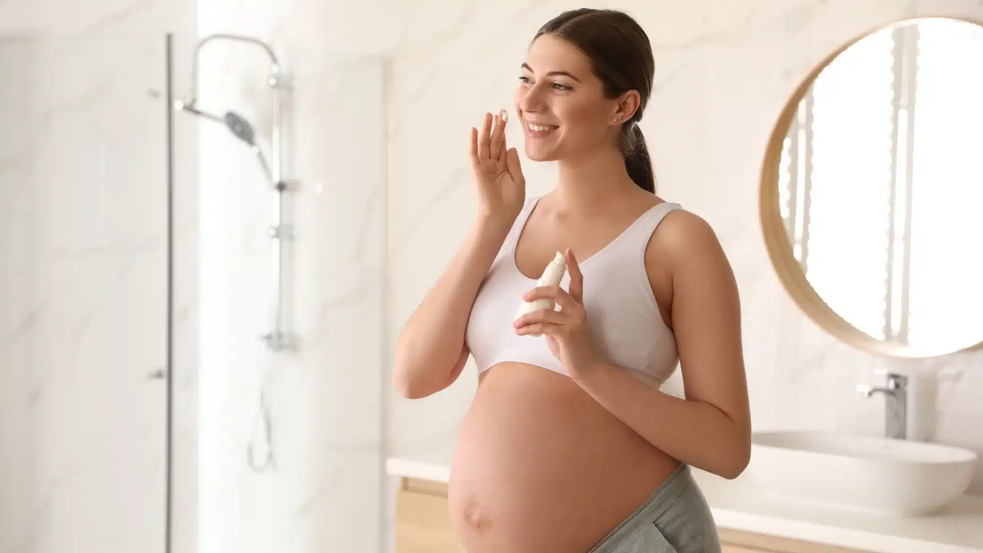 Safe Cleanser for Pregnancy: 13 Best Face Washes by Skin Type