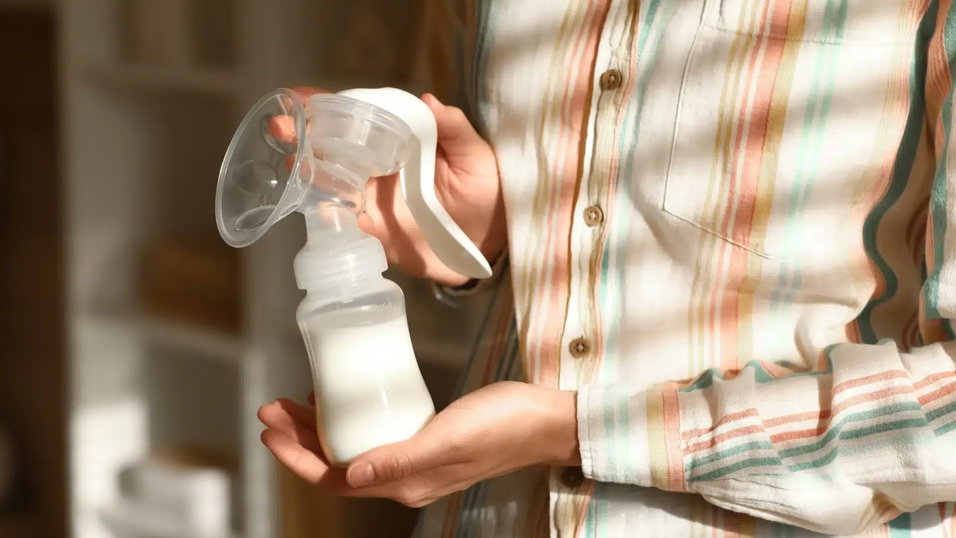 Freemie Liberty vs Independence: Which Pump Is Right for You?